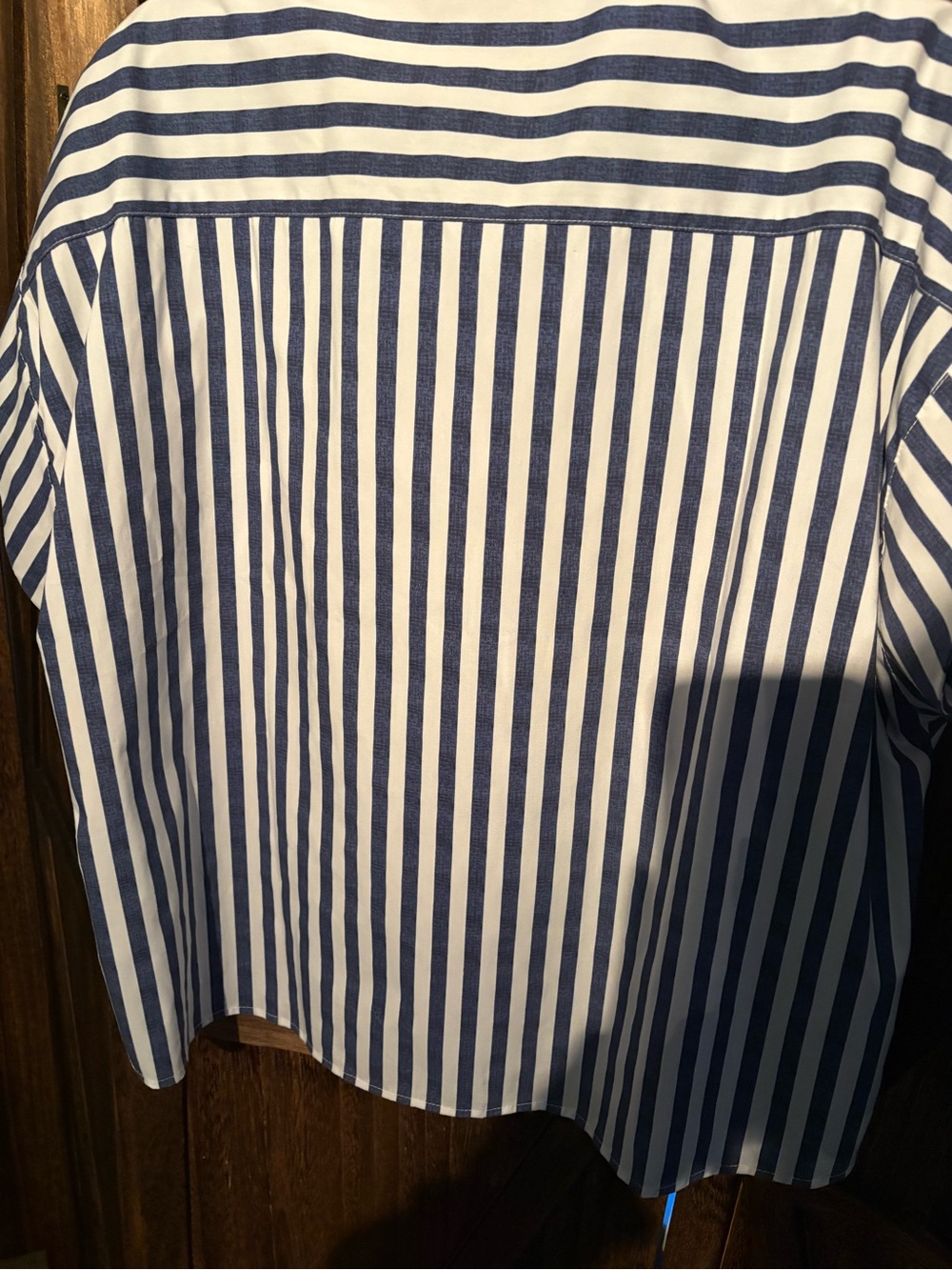 Hope & Harlow Striped Navy and White Short-Sleeve Button-Front Blouse - Picture 5 of 6
